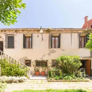 Appartement Corte Mosto Luxury Appartments
