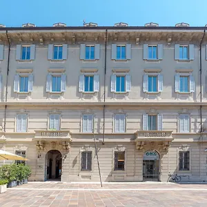  Apartment Del Vescovo - By Myhomeincomo Italy