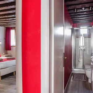 Apartment Rosso Italy