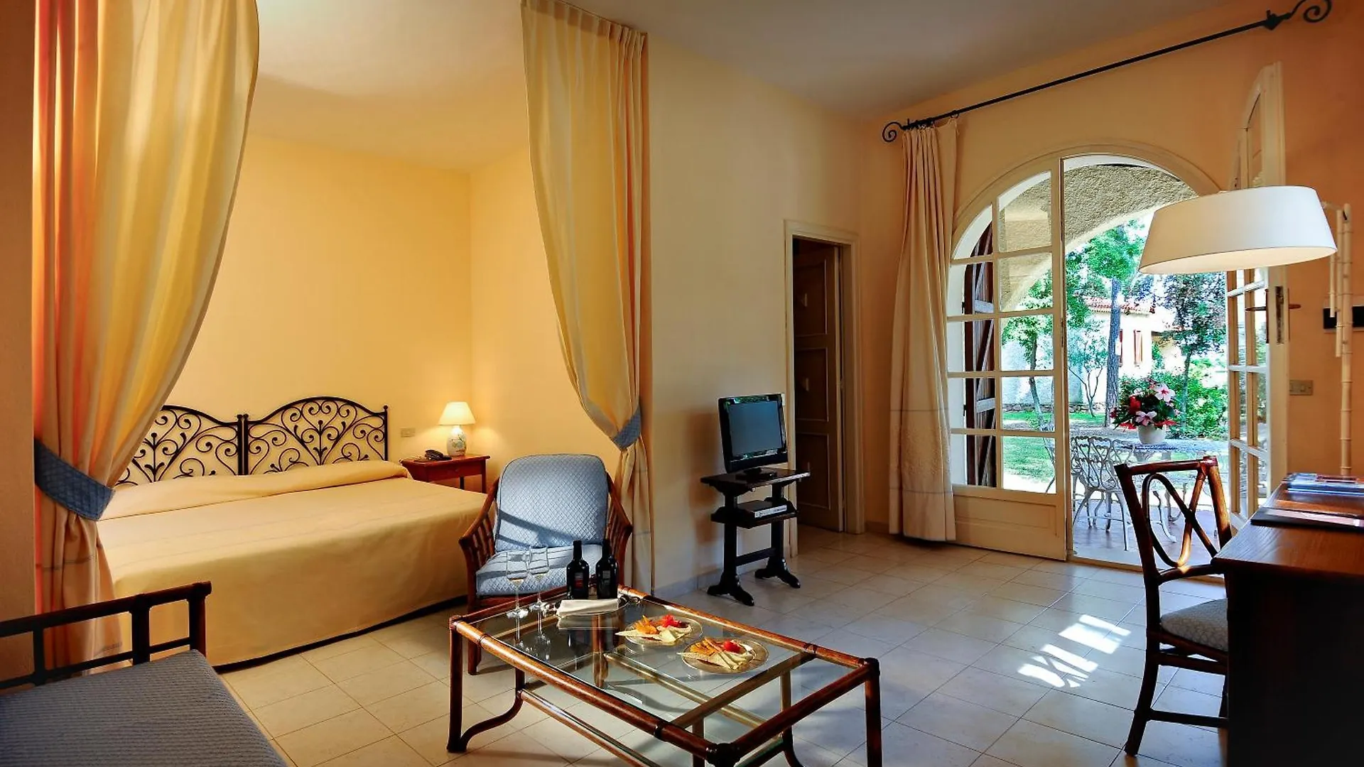 Hotel Is Morus Relais à Santa Margherita di Pula 4*,
